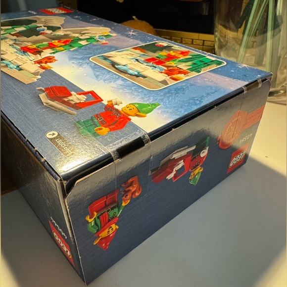 Lego- Winter Elves Scene - Picture 5 of 5